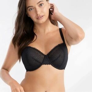 NWT Bare Necessities Push-Up Without Padding Black Bra, size 30H